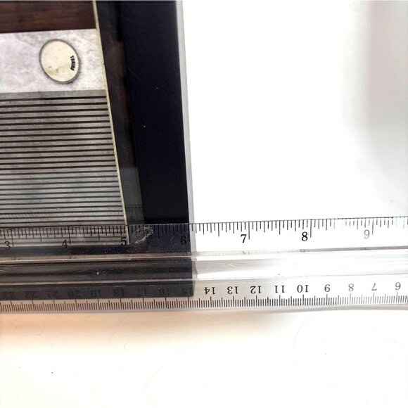 Vintage-Inspired Transistor Radio Wall Art Prints In Black Frames - Picture 5 of 5